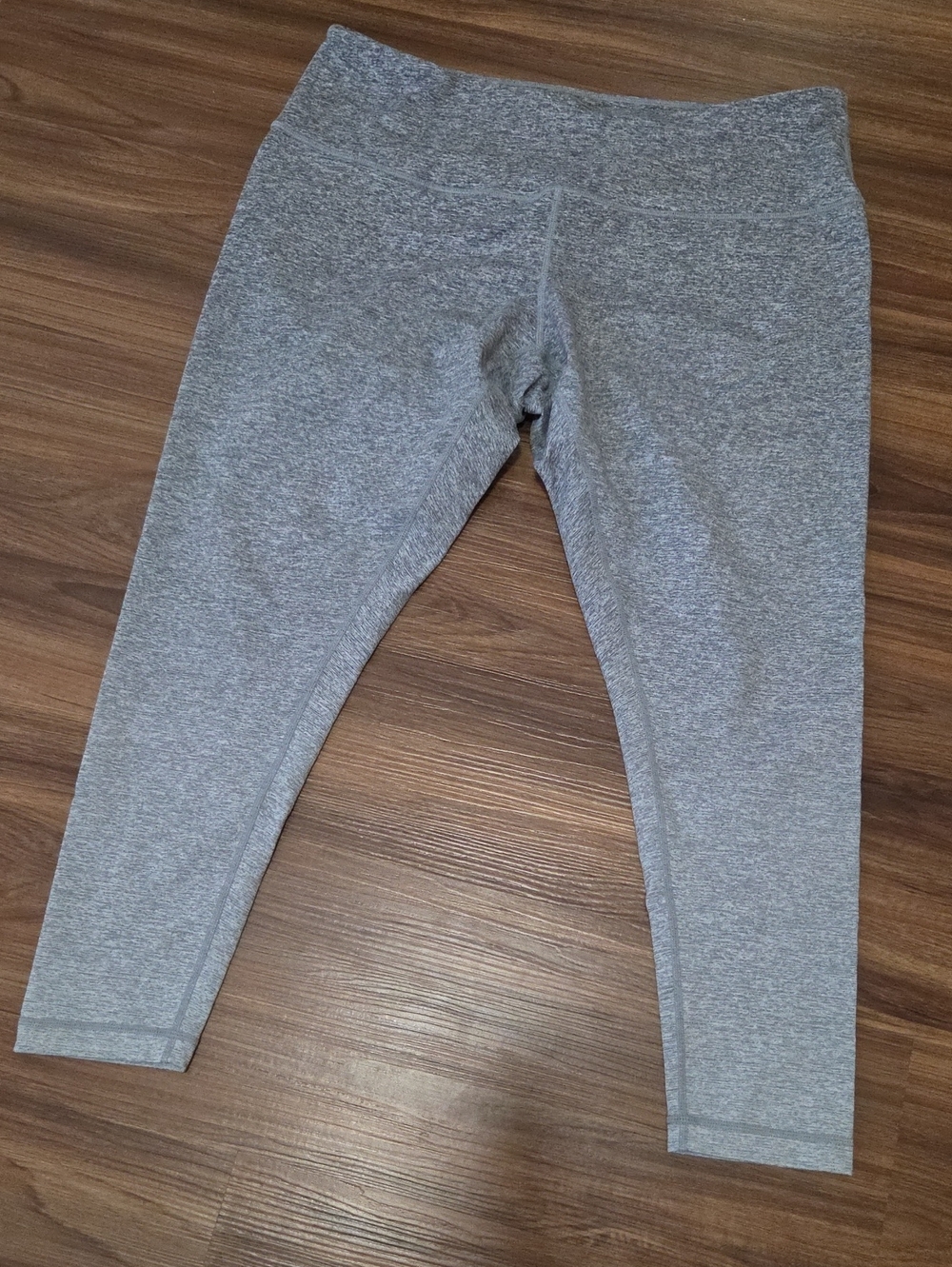 Cropped Zella Leggings Gray Ombre
